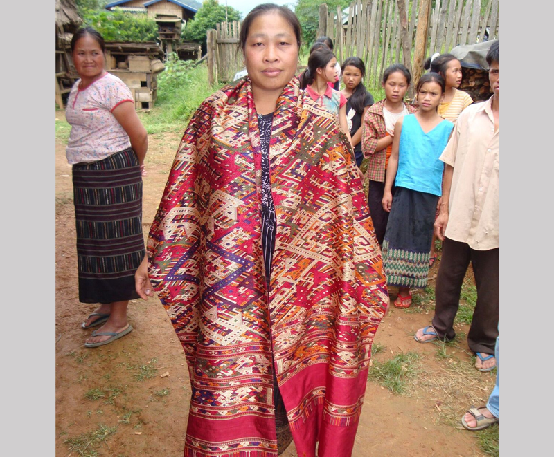 Hill Tribe Dress, Thailand quebra-cabeças em Artesanato quebra